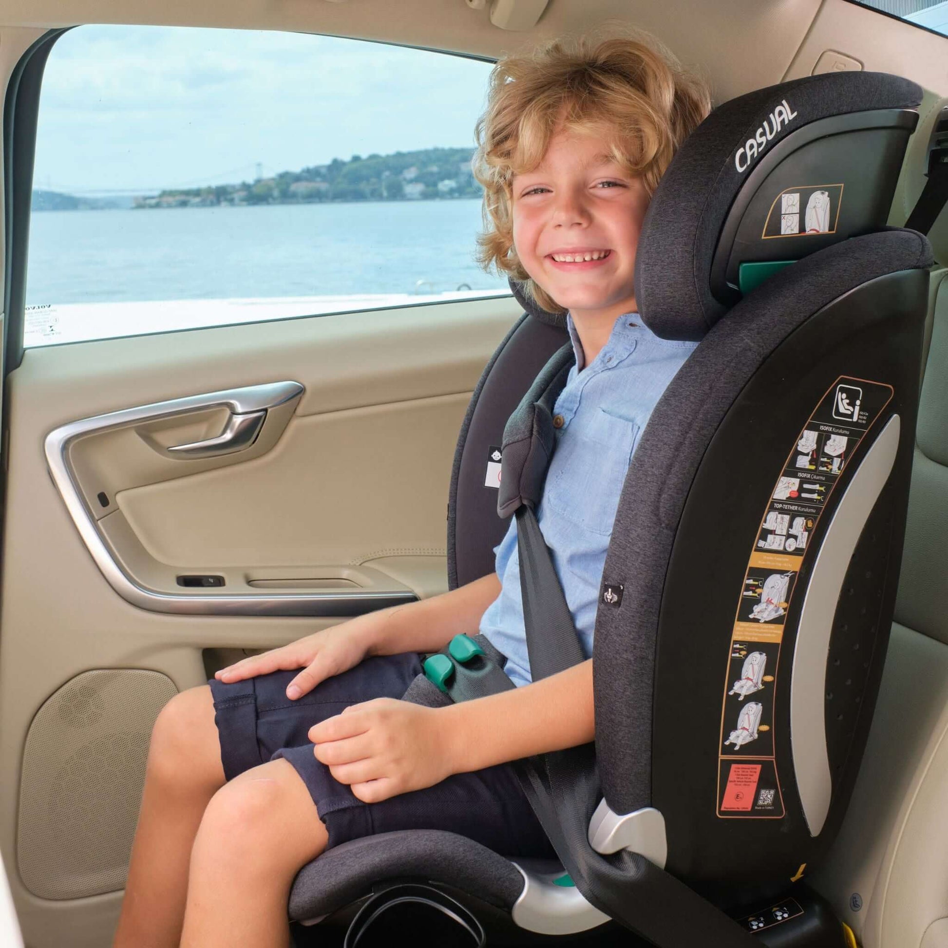 ISOFIX autosjedalica prilagodljiva po uzrastu sa i - Size certifikatom