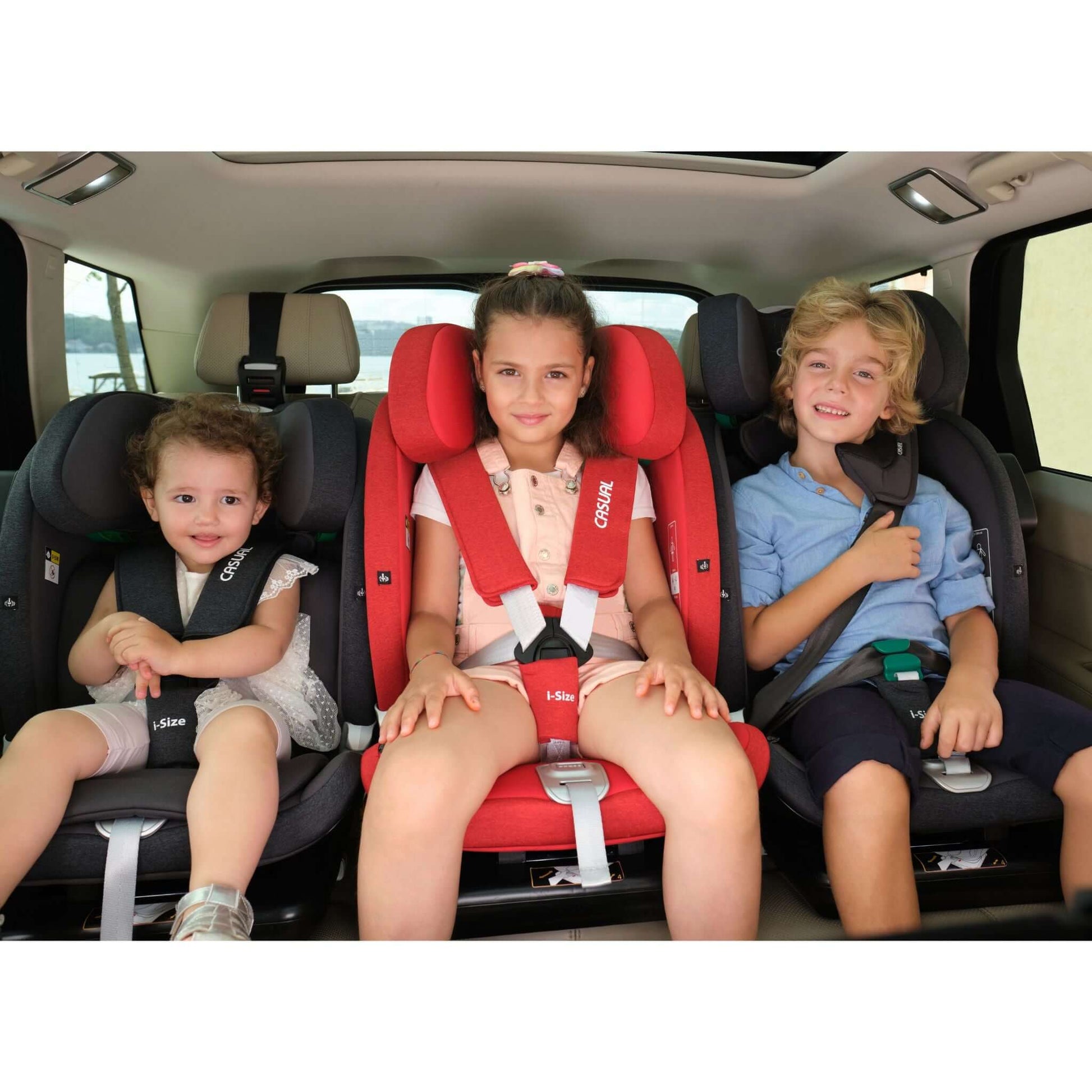 ISOFIX autosjedalica prilagodljiva po uzrastu sa i - Size certifikatom